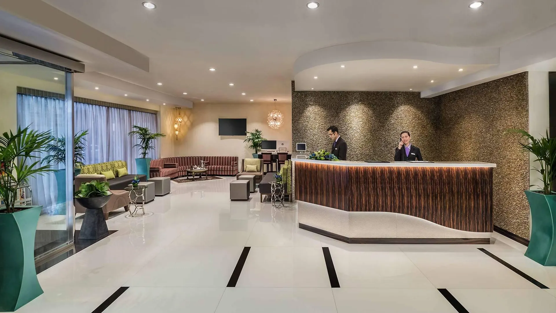 **** 公寓式酒店 Savoy Crest Hotel Apartments 迪拜 阿拉伯联合酋长国