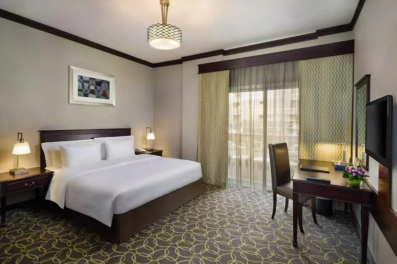 Savoy Crest Hotel Apartments 迪拜 4*,  阿拉伯联合酋长国